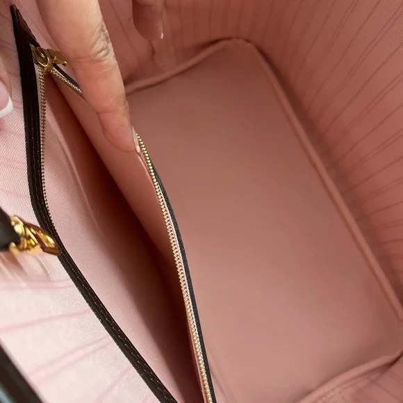 💔Sold 💔 Louis Vuitton Neverfull - Picture 6 of 7